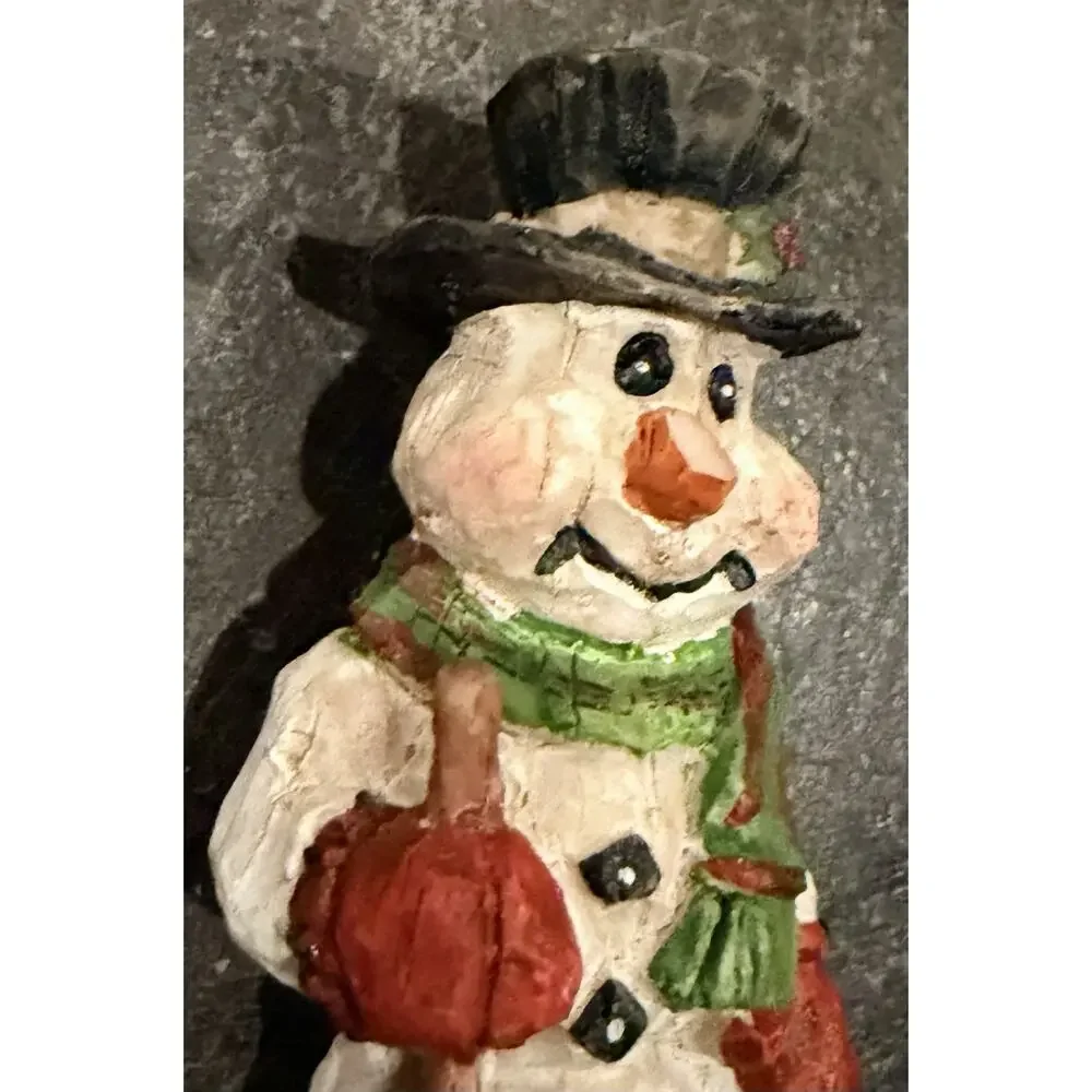 Christmas Tree Snowmen Family Carved Resin 5